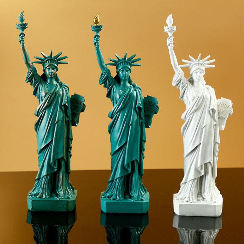 Modello di statua di scultura  - Home Office Room Inspiration recensione e prezzo