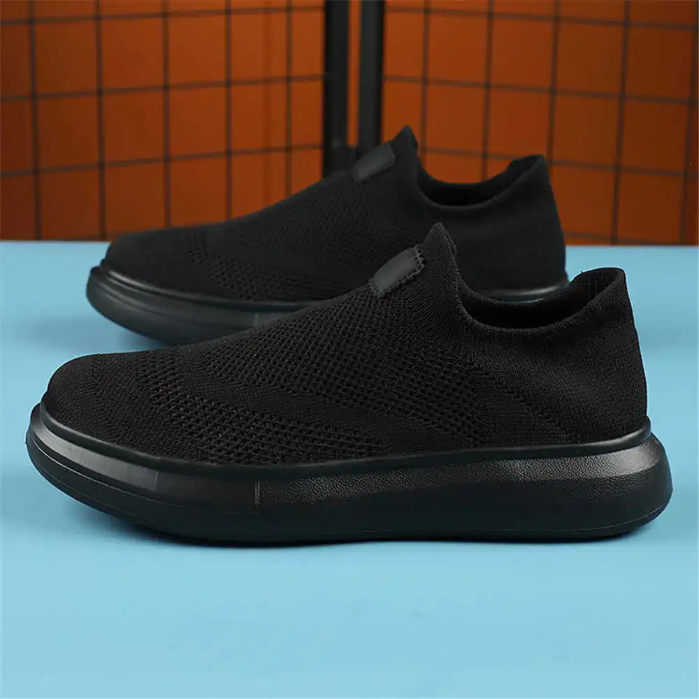 Calze con plateau scarpe marro - Home Office News Uk recensione e prezzo