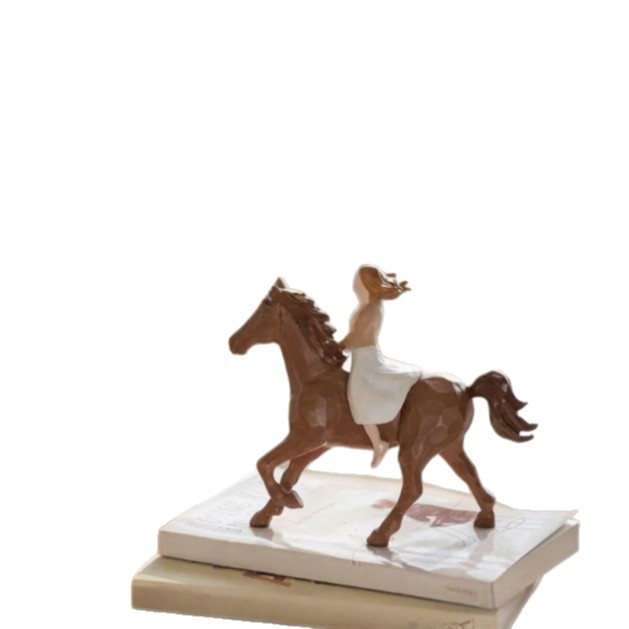 Statuetta in Resina Stile Inta - Home Office Room Inspiration recensione e prezzo